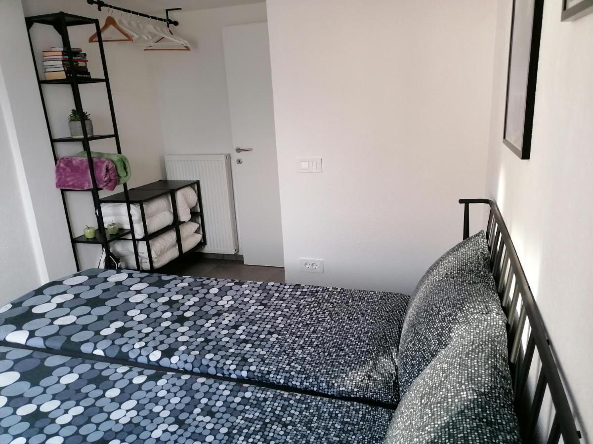 Apartma Pr Urarj コバリード エクステリア 写真